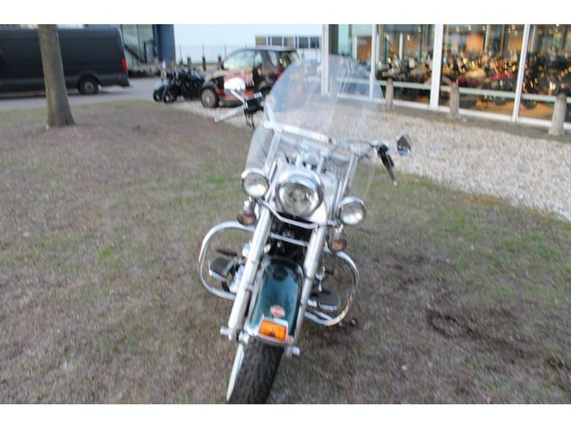 harley-davidson - heritage-softail-classic-flstc