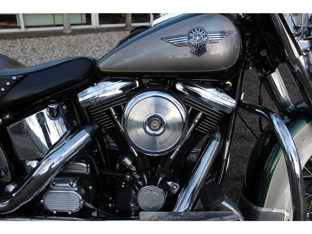 harley-davidson - heritage-softail-classic-flstc