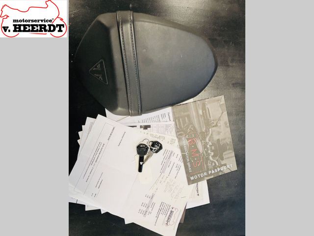 triumph - street-triple-s