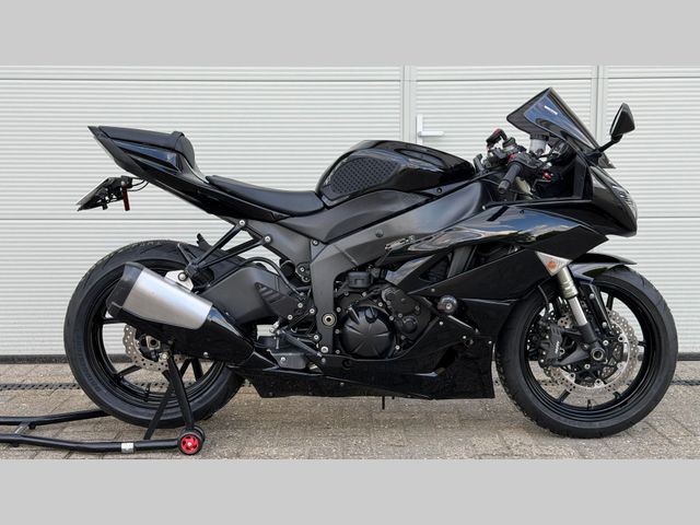 kawasaki - zx-6r