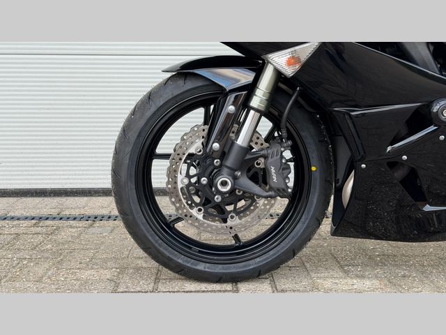 kawasaki - zx-6r