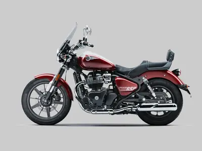 ROYAL ENFIELD SUPER METEOR 650 – foto 2