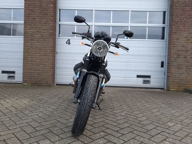 moto-guzzi - v-7