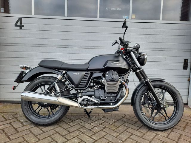 moto-guzzi - v-7