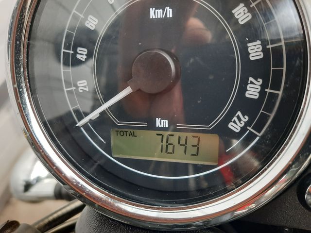 moto-guzzi - v-7