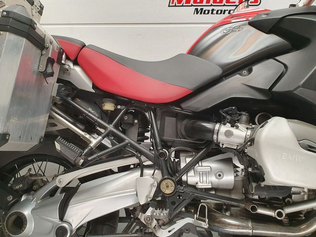 bmw - r-1200-gs-adventure