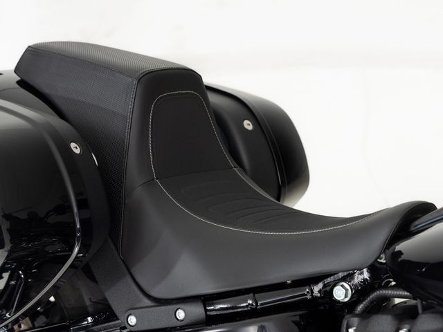 harley-davidson - low-rider-st