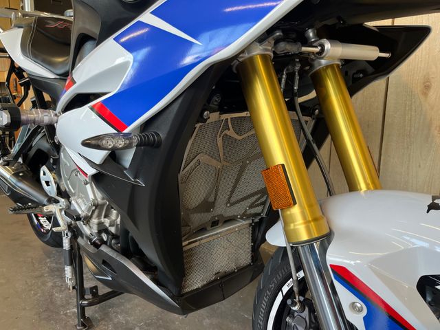 bmw - s-1000-xr