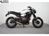 YAMAHA XSR 700