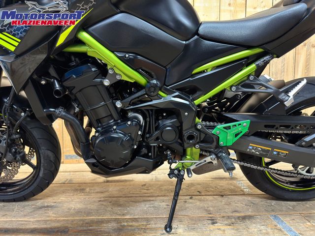 kawasaki - z900