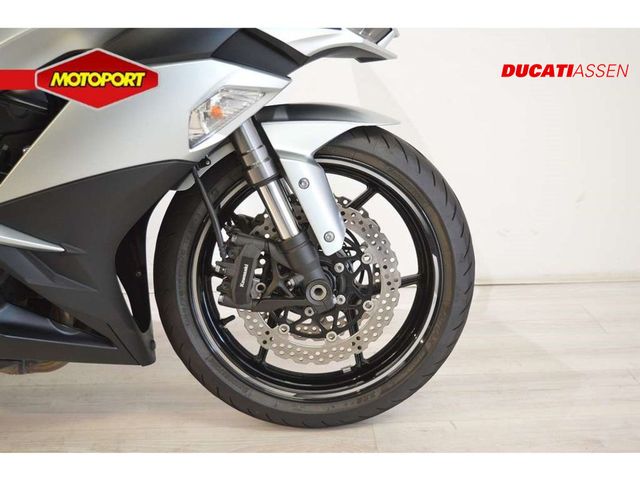 kawasaki - z-1000-sx