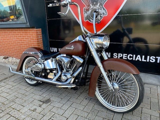harley-davidson - heritage-softail-classic-flstc