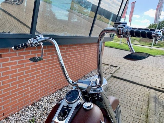 harley-davidson - heritage-softail-classic-flstc