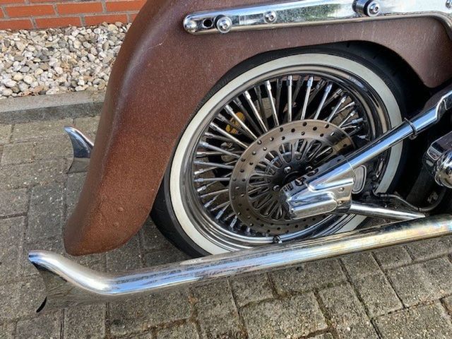 harley-davidson - heritage-softail-classic-flstc