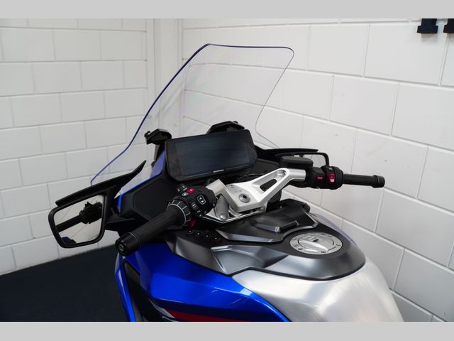 bmw - r-1300-rt