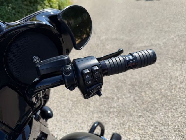 harley-davidson - street-glide-special-flhxs