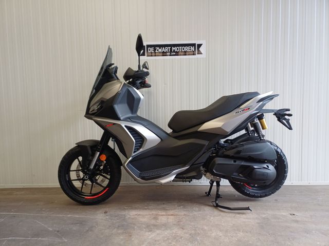 aprilia - sr-gt-400