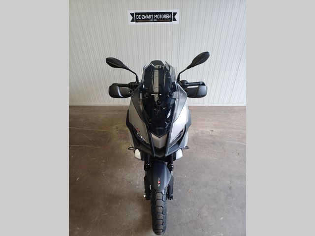 aprilia - sr-gt-400