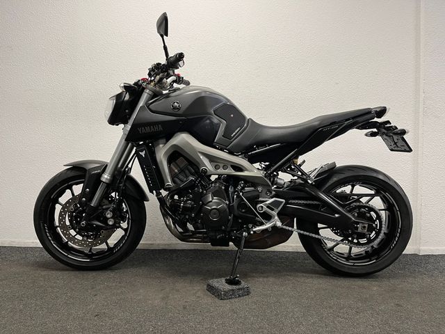 yamaha - mt-09-abs