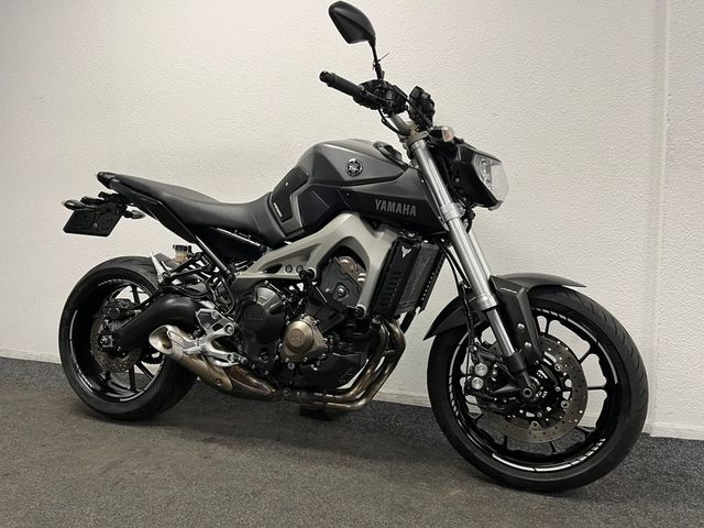 yamaha - mt-09-abs