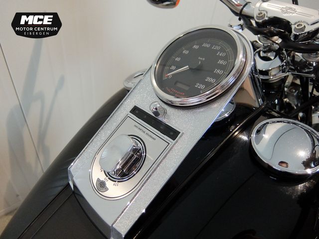 harley-davidson - softail-standard