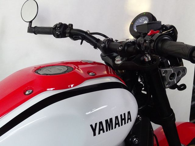 yamaha - xsr-900-abs