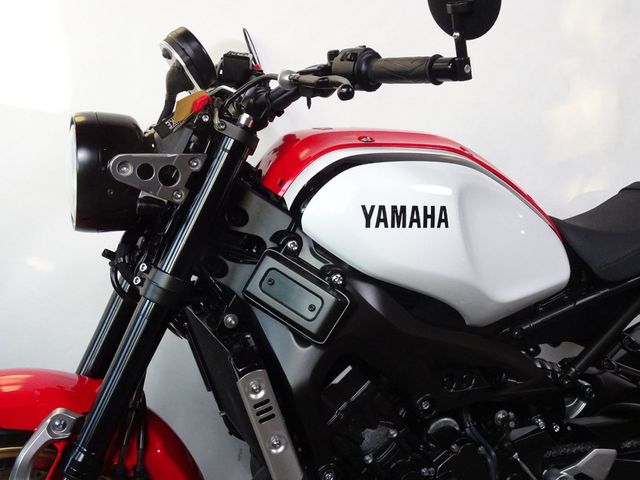 yamaha - xsr-900-abs