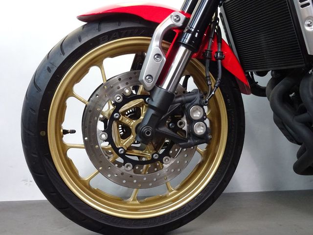 yamaha - xsr-900-abs