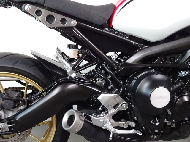 yamaha - xsr-900-abs