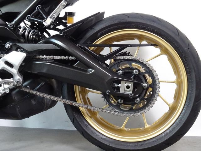 yamaha - xsr-900-abs