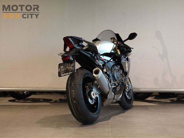 yamaha - yzf-r1m
