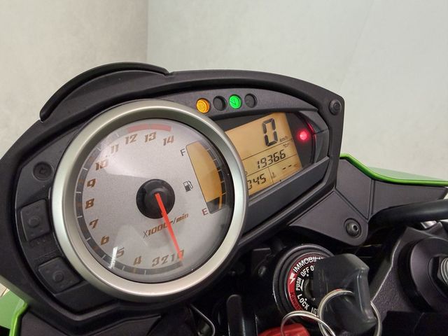 kawasaki - z-750-abs