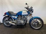 SUZUKI GSX 750