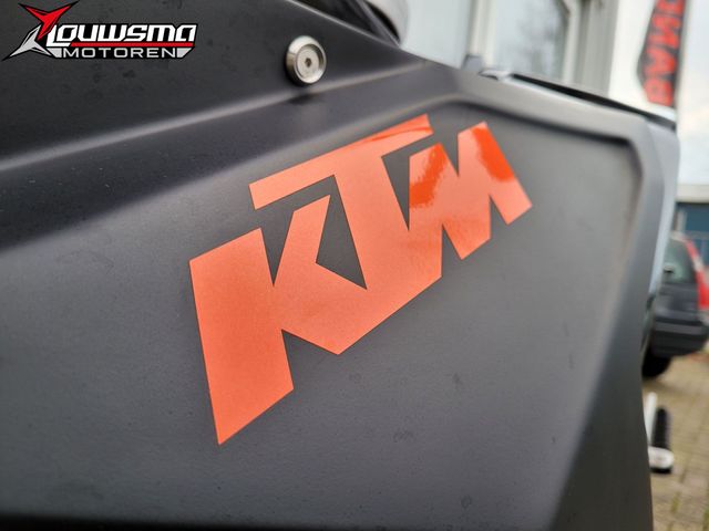 ktm - 390-duke