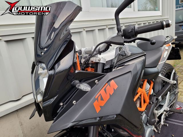 ktm - 390-duke
