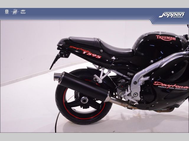 triumph - daytona-t--595
