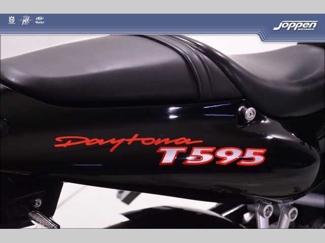 triumph - daytona-t--595
