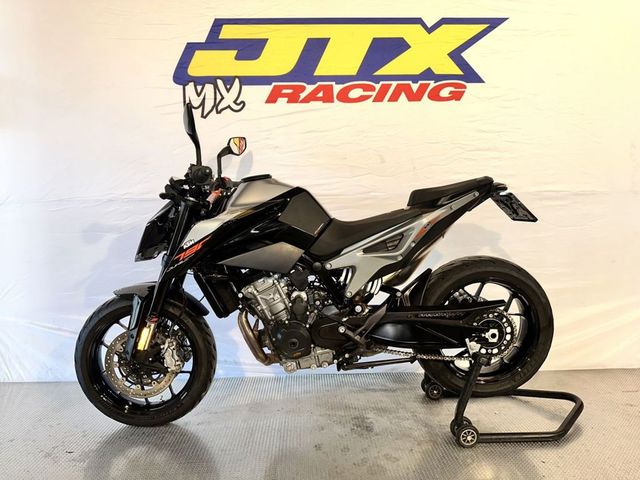 ktm - 790-duke