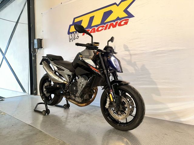 ktm - 790-duke