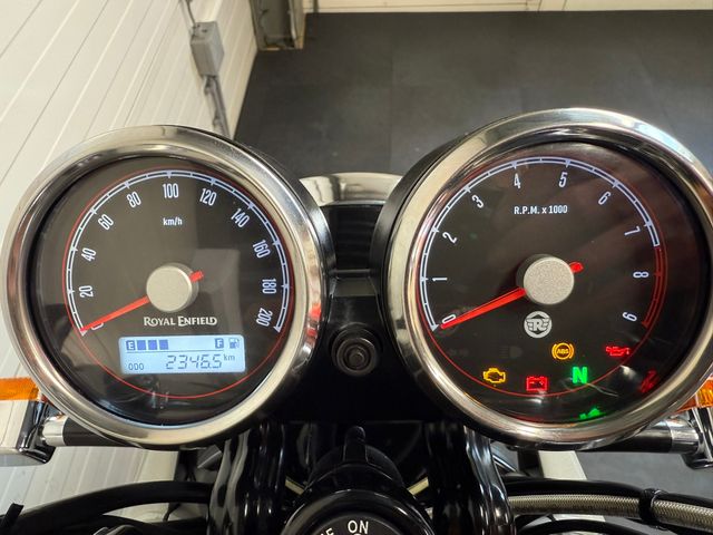 royal-enfield - interceptor-650