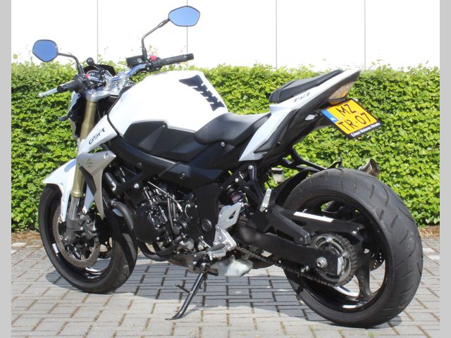 suzuki - gsr-750