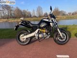 YAMAHA MT 03