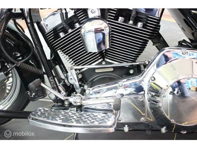 harley-davidson - road-king-classic-flhrci