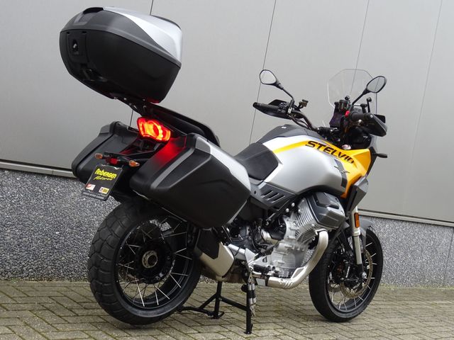 moto-guzzi - stelvio