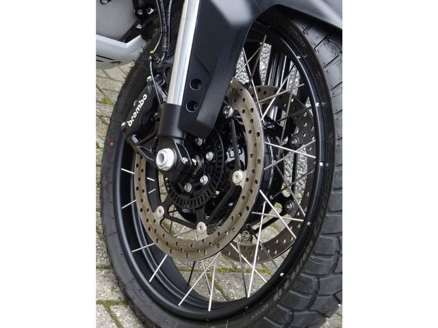 moto-guzzi - stelvio