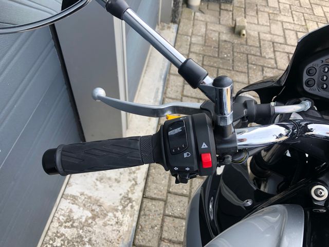 suzuki - sfv-650-gladius