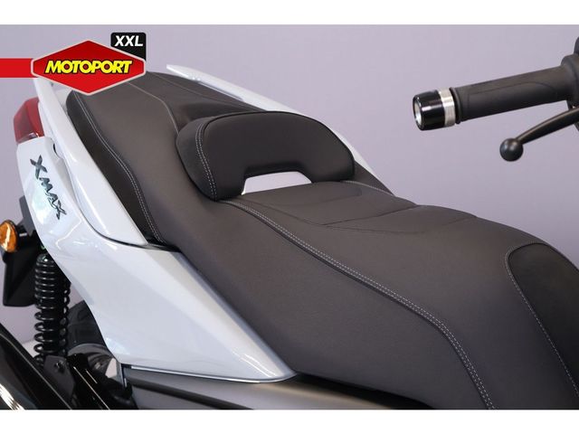 yamaha - x-max-300-tech-max