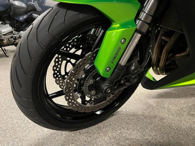 kawasaki - z-1000-sx-abs