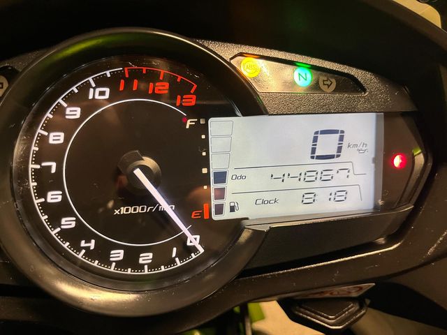 kawasaki - z-1000-sx-abs