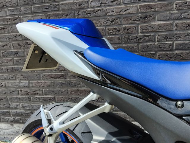 suzuki - gsx-r-600
